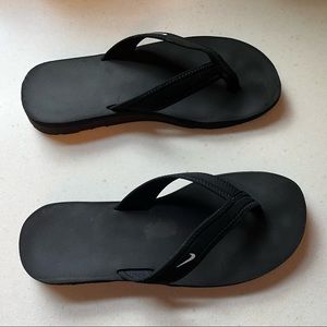 Nike Women’s Back Flip Flops